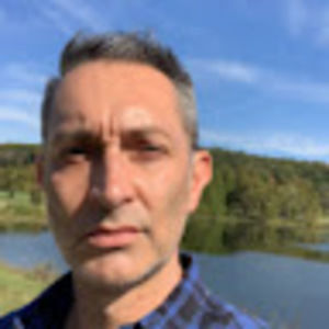 Meet your Posher, Troy